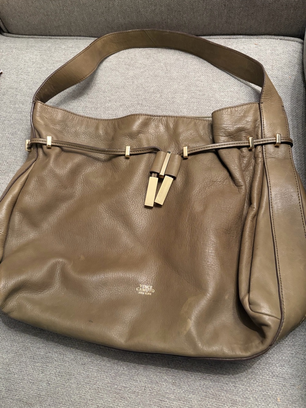 Vince Camuto Womens Kangaroo Arora Drawstring Leather Shoulder Bag